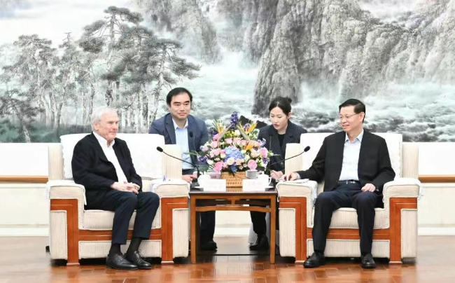 省委书记许昆林会见奥镁集团董事会主席科尔...